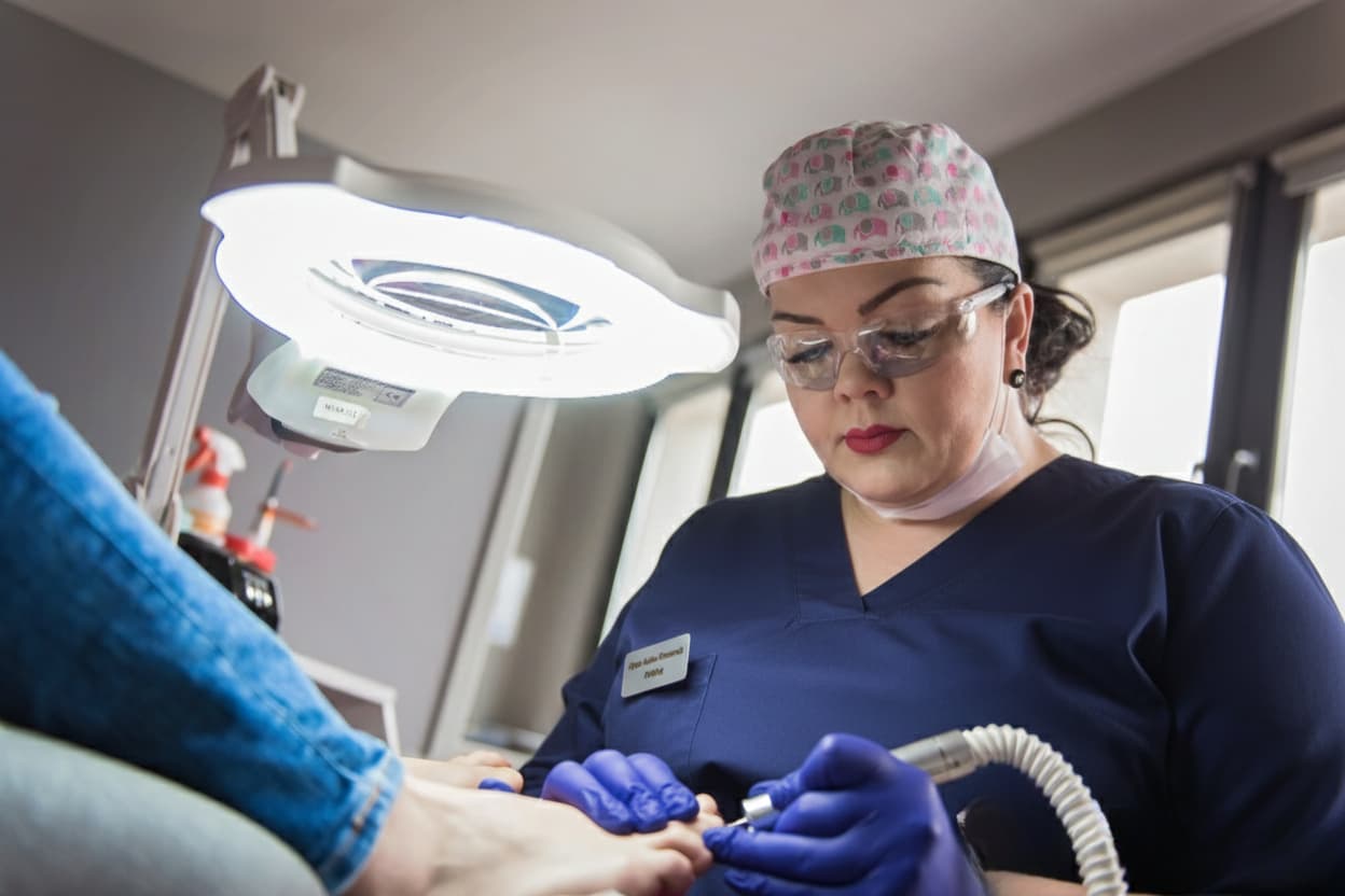 Doświadczony ekspert zespołu specjaliści podologii Toruń Edyta Waśko-Wieczorek